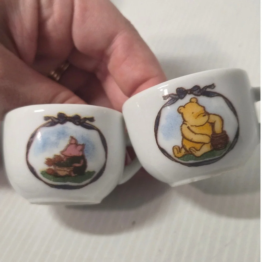 Disney Schylling Classic Winnie the Pooh Mini China Tea Set Incomplete Teapot